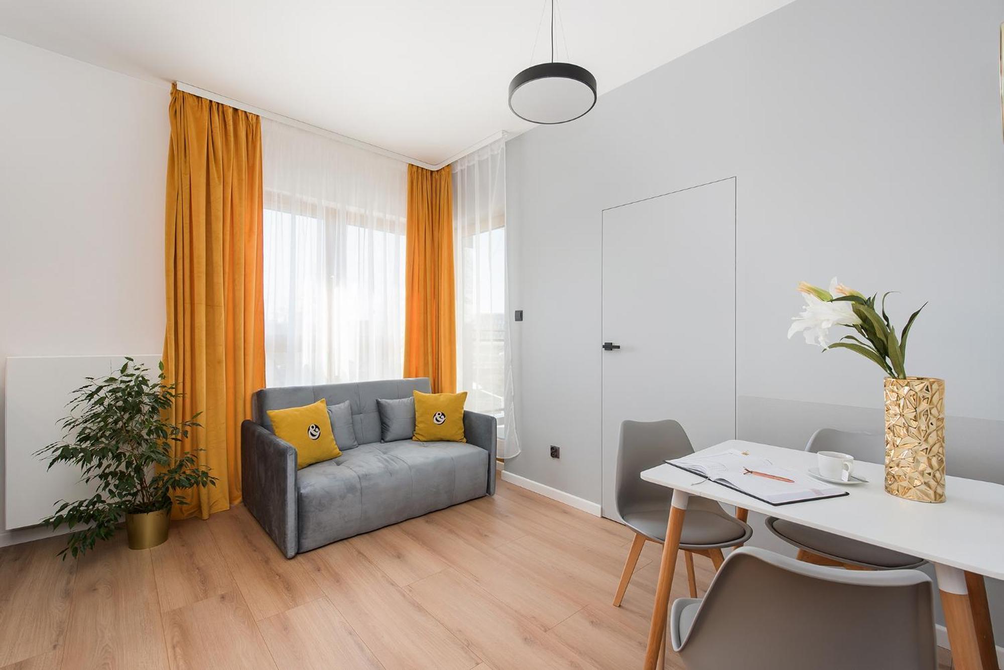 Central Apartments By Bed&Bath Krasków Exterior foto